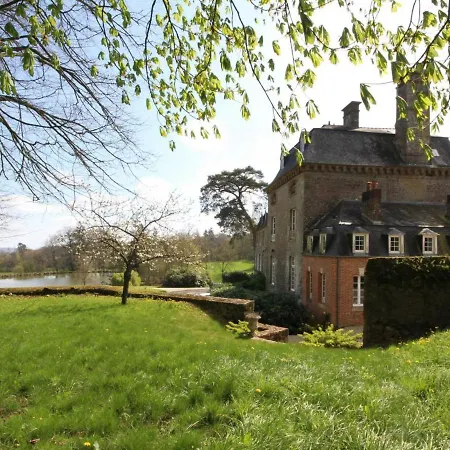 Holiday home Charmante Maison Dans Aile De Chateau Du 18eme Avec Jardin Et Proximite Etangs, Foret, Loisirs - Fr-1-497-13