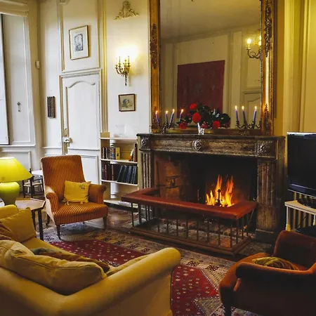 Demeure Historique Dans Un Chateau Avec Jardin Et Connexion Wifi - Fr-1-497-13 Le Grais