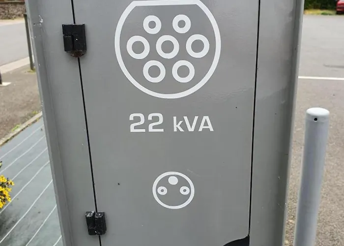 Demeure Historique Dans Un Château Avec Jardin Et Connexion Wifi - Fr-1-497-13 * Le Grais